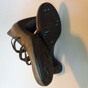 Merrell Performance Womans Leather Cycling Shoes Heels 6.5